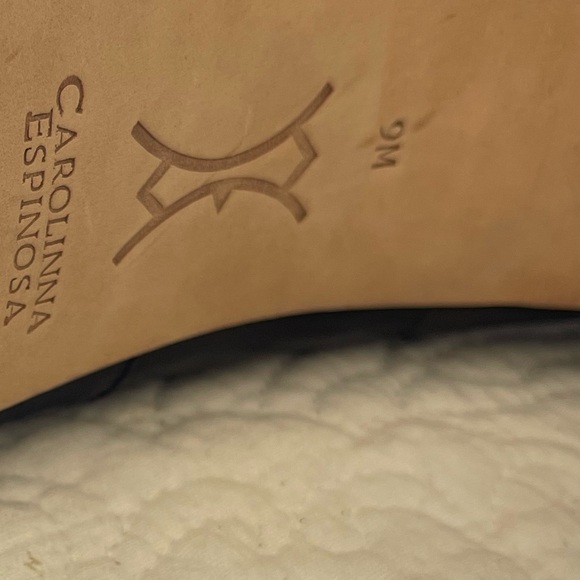 Carolina Espinosa - Picture 10 of 12